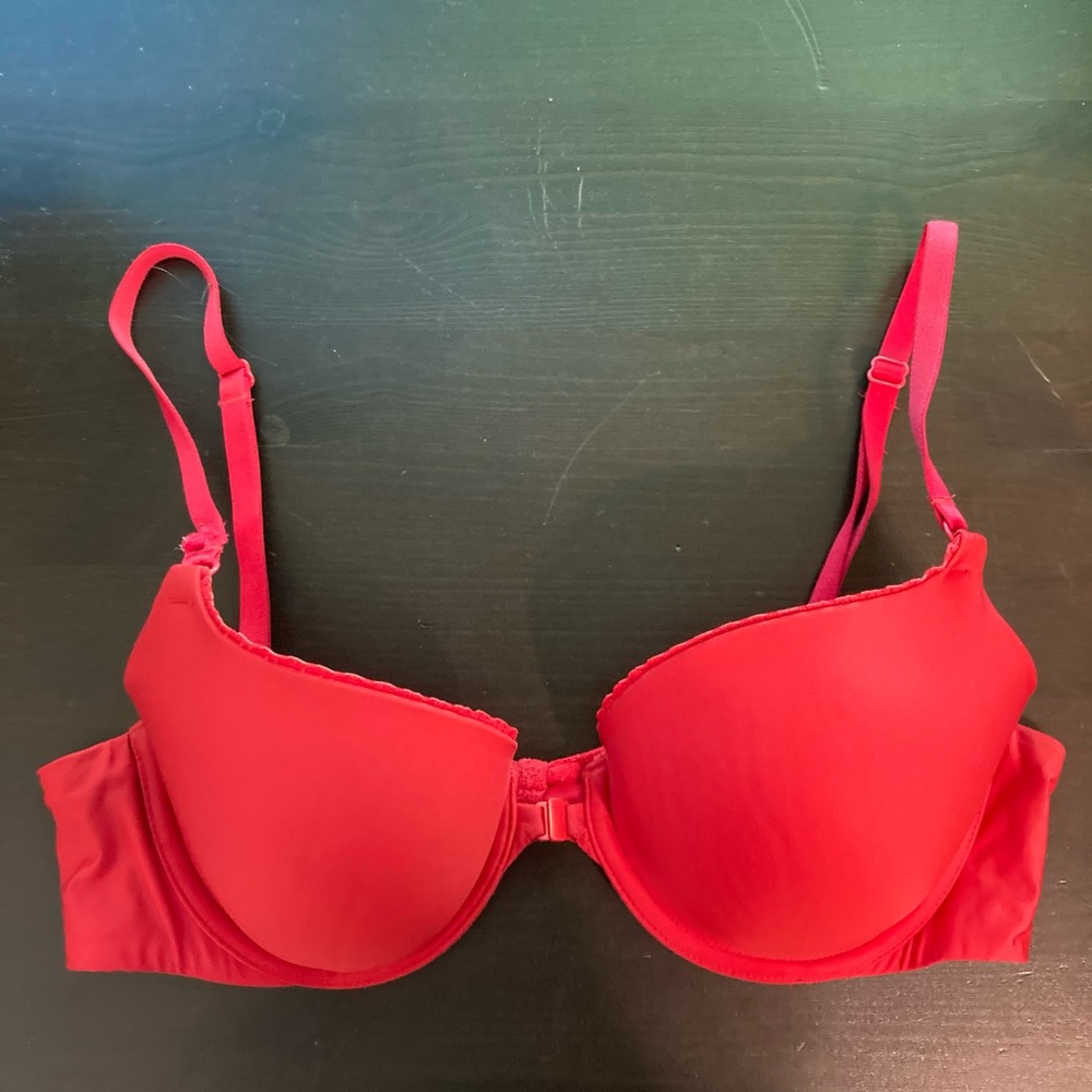 Victoria’s Secret Demi Front-Clasp Red bra 34c